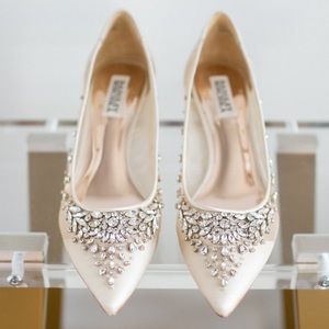 Badgley Mischka - Onyx Kitten Heel Pump